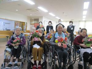 �u�Ƒ����̃g���[�Y�v�̐��ԕ��̕����A�t�����[�A�����W�����g�������J�Â��Ă��������܂���